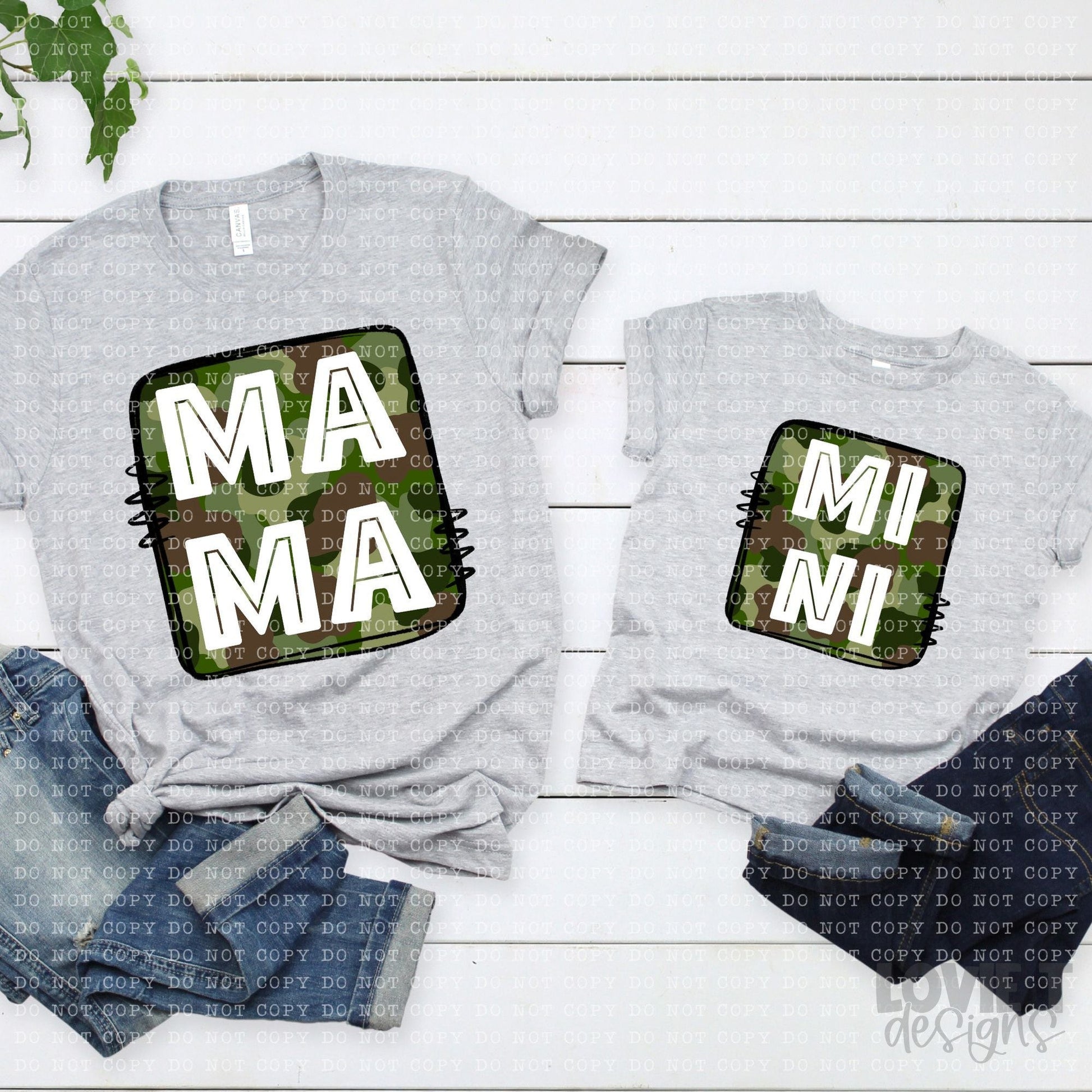 Mama + Mini Camo Background
