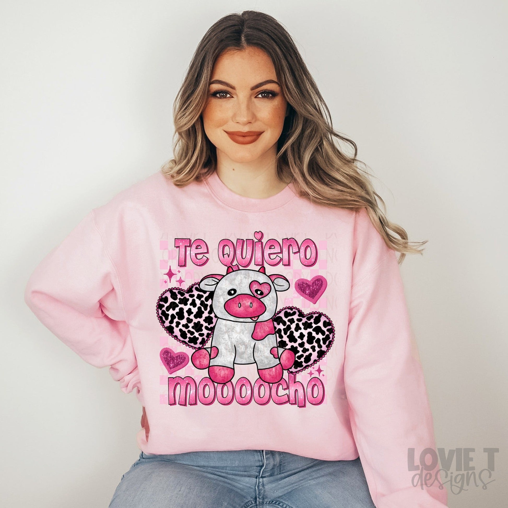 Te Quiero Moooocho-Lovie T Designs